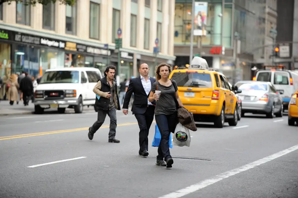 Should Jaywalking Be Legal?