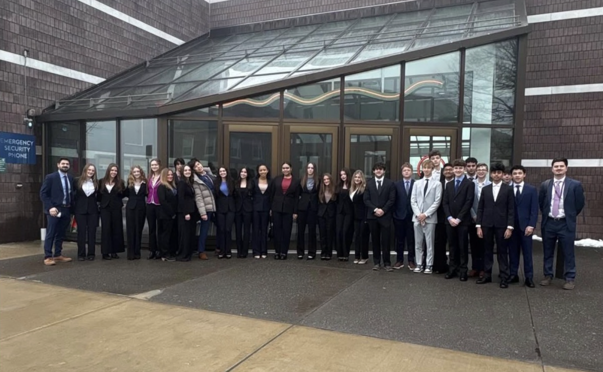 (Image courtesy of CHSN DECA Instagram)
Image of the DECA chapter’s role play participant outside of RCC

